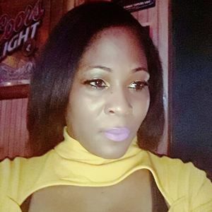 Meet your Posher, Juanita